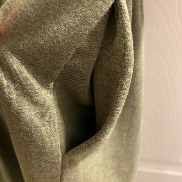 Forest Green Dress - Picture 5 of 6